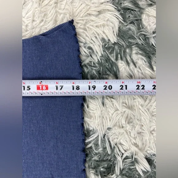 American Eagle Women's Henley True Tank Blue Size XLarge Cropped - Picture 4 of 8